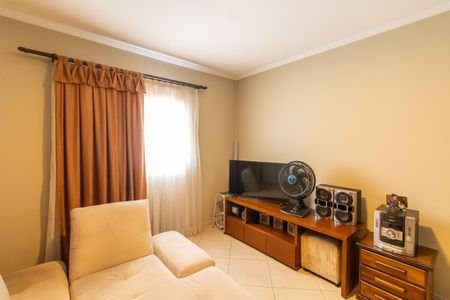 Casa à venda com 211m², 2 quartos e 3 vagas Casa à venda com 211m², 2 quartos e 3 vagasQuarto