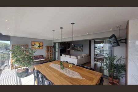 Apartamento à venda com 159m², 3 quartos e 2 vagas Apartamento à venda com 159m², 3 quartos e 2 vagasVARANDA GOURMET