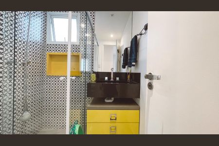 Apartamento à venda com 85m², 3 quartos e 2 vagas Apartamento à venda com 85m², 3 quartos e 2 vagasBanheiro Social