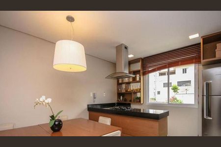 Apartamento à venda com 85m², 3 quartos e 2 vagas Apartamento à venda com 85m², 3 quartos e 2 vagasÁrea comum - Salão de festas