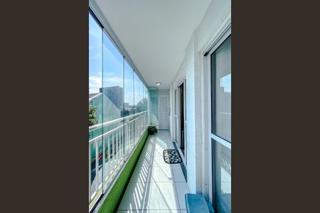 Apartamento à venda com 49m², 2 quartos e 1 vaga Apartamento à venda com 49m², 2 quartos e 1 vagaVaranda da Sala