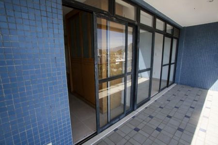 Apartamento para alugar com 360m², 5 quartos e 2 vagasVaranda do Quarto 