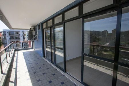 Apartamento para alugar com 360m², 5 quartos e 2 vagasVaranda da Sala