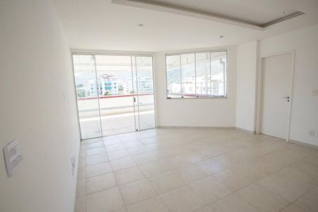 Apartamento para alugar com 360m², 5 quartos e 2 vagasCobertura