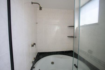 Apartamento para alugar com 360m², 5 quartos e 2 vagasBanheiro da Suíte 3