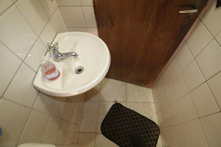 Casa à venda com 168m², 4 quartos e 2 vagasLavabo