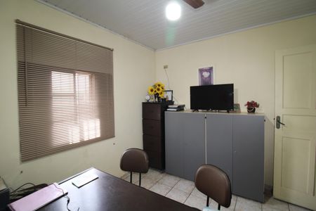 Casa à venda com 168m², 4 quartos e 2 vagasQuarto 3