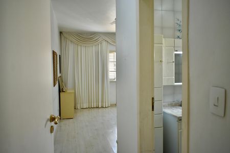 Suíte 1 de casa à venda com 3 quartos, 190m² em Planalto Paulista, São Paulo