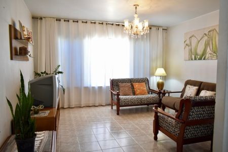 Sala de casa à venda com 3 quartos, 190m² em Planalto Paulista, São Paulo