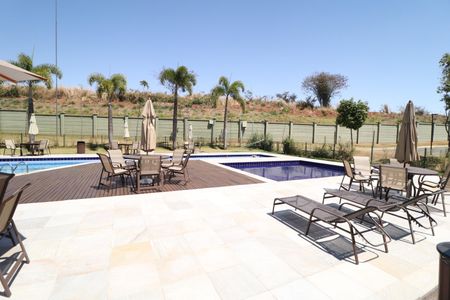 Casa de condomínio para alugar com 182m², 3 quartos e 3 vagasÁrea comum - Piscina