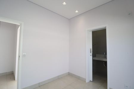 Casa de condomínio para alugar com 182m², 3 quartos e 3 vagasSuíte 1