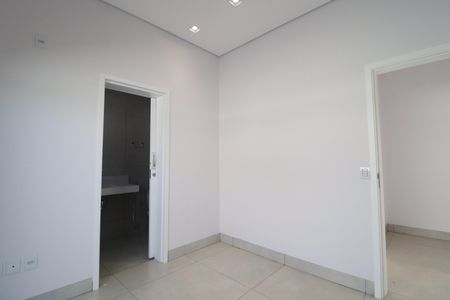 Casa de condomínio para alugar com 182m², 3 quartos e 3 vagas Suíte 2