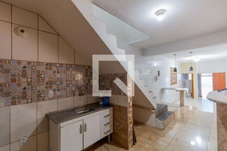 Casa à venda com 239m², 5 quartos e 4 vagas