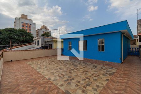 Casa à venda com 239m², 5 quartos e 4 vagas