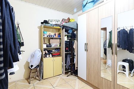 Casa à venda com 300m², 2 quartos e 2 vagasQuarto 2