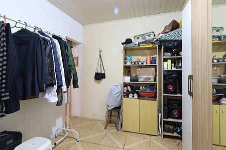 Casa à venda com 300m², 2 quartos e 2 vagasQuarto 2