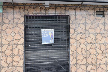 Casa à venda com 300m², 2 quartos e 2 vagasPlaquinha Instalada