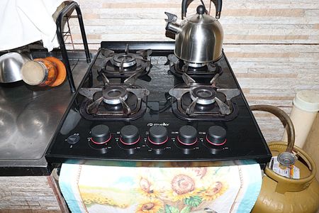 Casa à venda com 300m², 2 quartos e 2 vagasCozinha