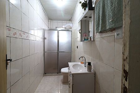 Casa à venda com 300m², 2 quartos e 2 vagasBanheiro