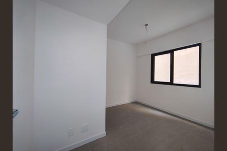 Apartamento à venda com 34m², 1 quarto e 1 vagaSuíte