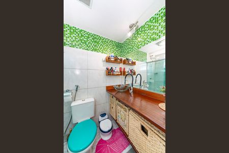 Apartamento à venda com 130m², 4 quartos e 1 vagaBanheiro da Suíte