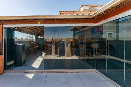 Apartamento à venda com 130m², 4 quartos e 1 vagaVaranda