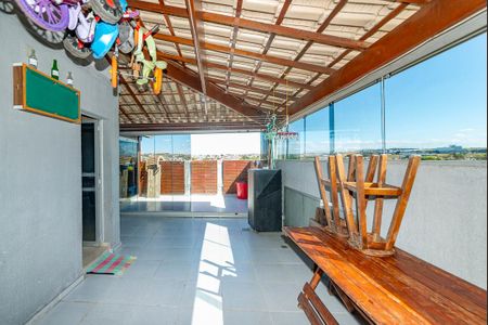 Apartamento à venda com 130m², 4 quartos e 1 vagaVaranda