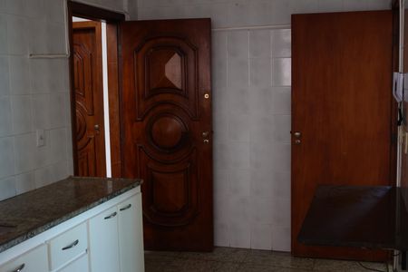 Apartamento para alugar com 120m², 3 quartos e 2 vagasCozinha