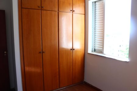 Apartamento para alugar com 120m², 3 quartos e 2 vagasQuarto 3