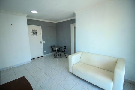Apartamento para alugar com 75m², 2 quartos e 1 vagaSala
