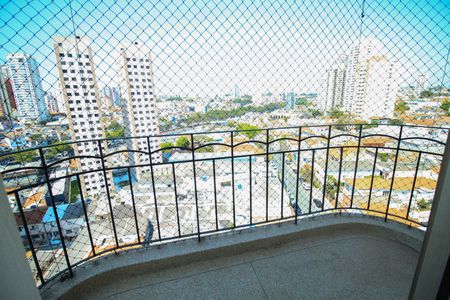 Apartamento para alugar com 75m², 2 quartos e 1 vagaSacada