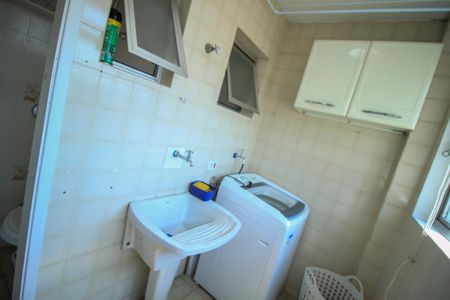 Apartamento para alugar com 75m², 2 quartos e 1 vagaÁrea de Serviço