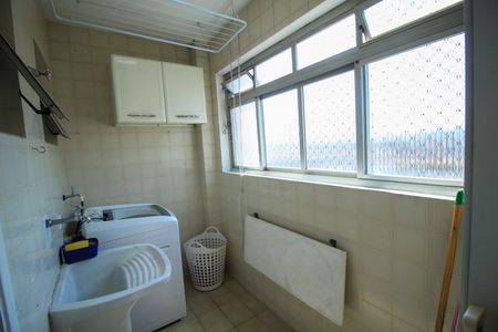 Apartamento para alugar com 75m², 2 quartos e 1 vagaÁrea de Serviço