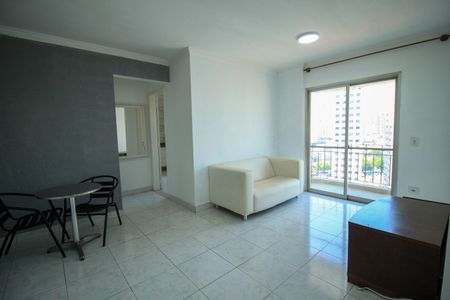 Apartamento para alugar com 75m², 2 quartos e 1 vagaSala