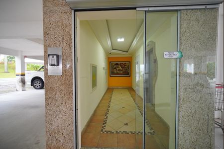 Apartamento para alugar com 80m², 2 quartos e 1 vagaHall de entrada