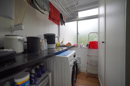 Apartamento para alugar com 80m², 2 quartos e 1 vagaÁrea de Serviço
