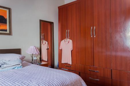 Casa à venda com 150m², 2 quartos e 10 vagasQuarto 1