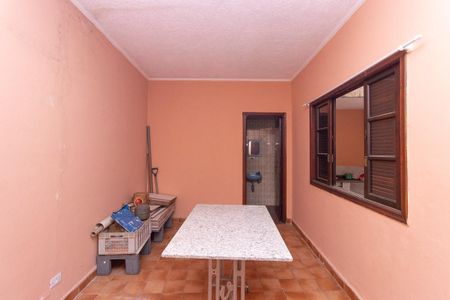 Casa à venda com 175m², 3 quartos e 4 vagasEdícula