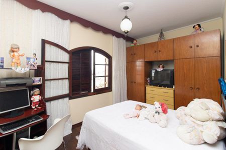 Casa à venda com 175m², 3 quartos e 4 vagasQuarto 3