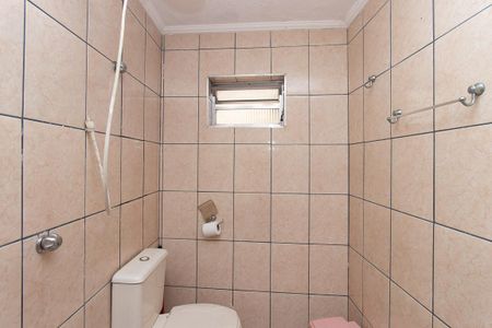 Casa à venda com 175m², 3 quartos e 4 vagasBanheiro da Garagem