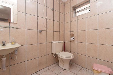 Casa à venda com 175m², 3 quartos e 4 vagasBanheiro da Garagem