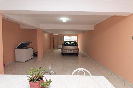 Casa à venda com 175m², 3 quartos e 4 vagasGaragem