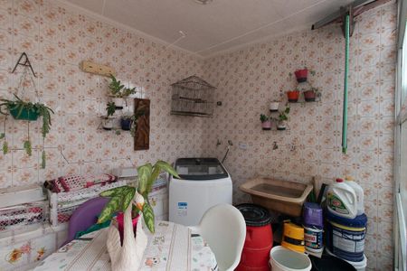 Casa à venda com 175m², 3 quartos e 4 vagasÁrea de Serviço