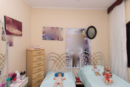 Casa à venda com 175m², 3 quartos e 4 vagasQuarto 2