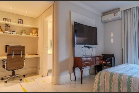 Apartamento à venda com 330m², 4 quartos e 3 vagasFoto 19