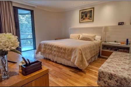 Apartamento à venda com 330m², 4 quartos e 3 vagasFoto 22