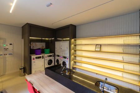 Studio à venda com 28m², 1 quarto e sem vagaÁrea comum - Lavanderia