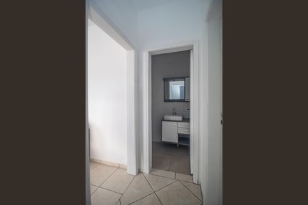 Apartamento à venda com 70m², 2 quartos e sem vagaCorredor