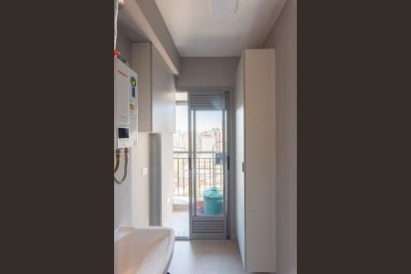 Apartamento à venda com 58m², 2 quartos e 1 vaga Apartamento à venda com 58m², 2 quartos e 1 vagaÁrea de Serviço