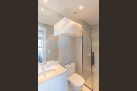 Apartamento à venda com 58m², 2 quartos e 1 vaga Apartamento à venda com 58m², 2 quartos e 1 vagaBanheiro Social